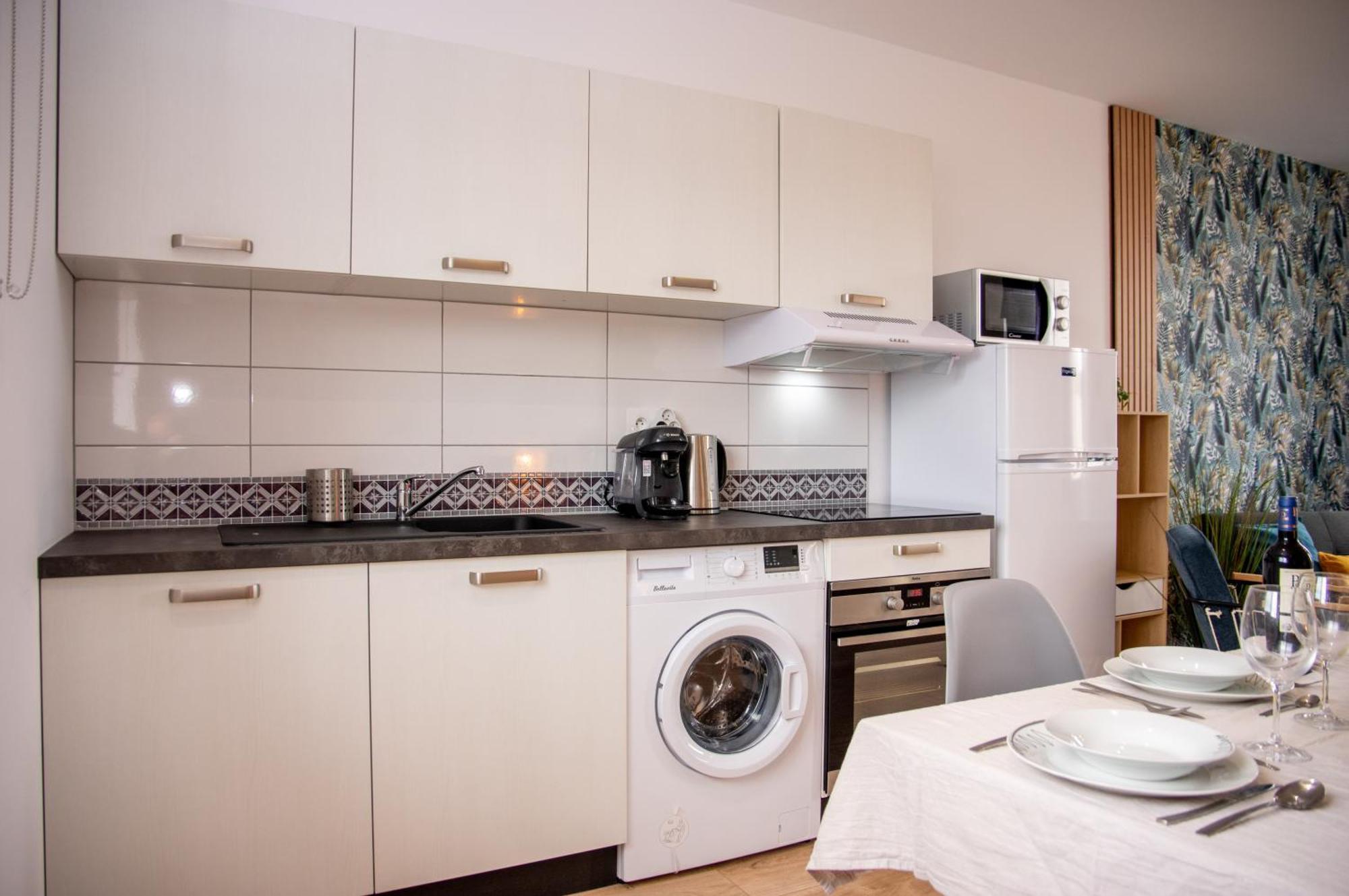 Ferienwohnung Duplex Cocoon - 10 Min De Blaye - 20 Min Cnpe - Wifi - Tv Hd Saint-Seurin-de-Cursac Exterior foto
