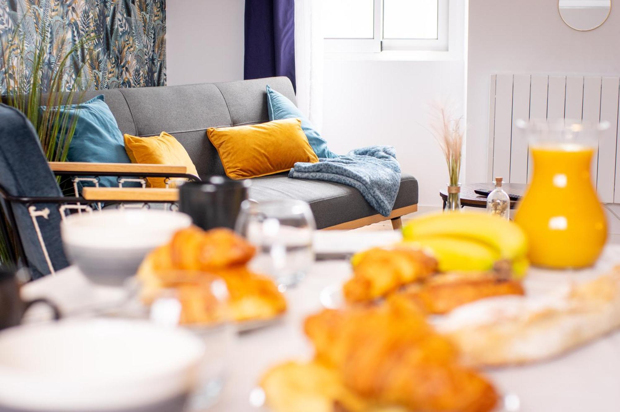 Ferienwohnung Duplex Cocoon - 10 Min De Blaye - 20 Min Cnpe - Wifi - Tv Hd Saint-Seurin-de-Cursac Exterior foto